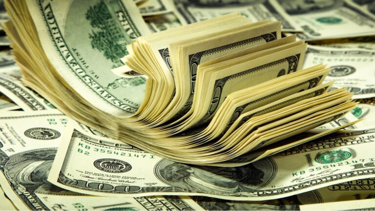 Đồng USD đã trượt giá xuống mốc quan trọng – Điều gì sẽ xảy ra?